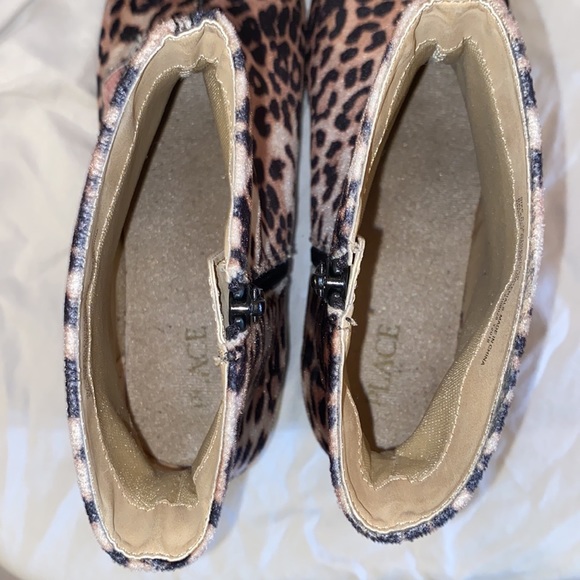 Leopard Print Ankle Boots Big Kids size 6 fits like Women’s size 8 - Picture 5 of 6